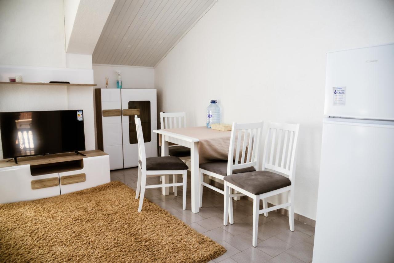 Iker Apartments 蒂瓦特 外观 照片