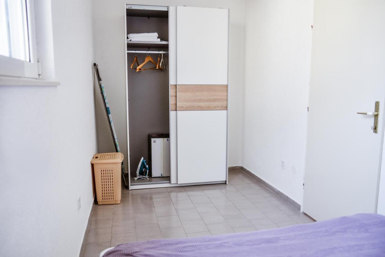 Iker Apartments 蒂瓦特 外观 照片